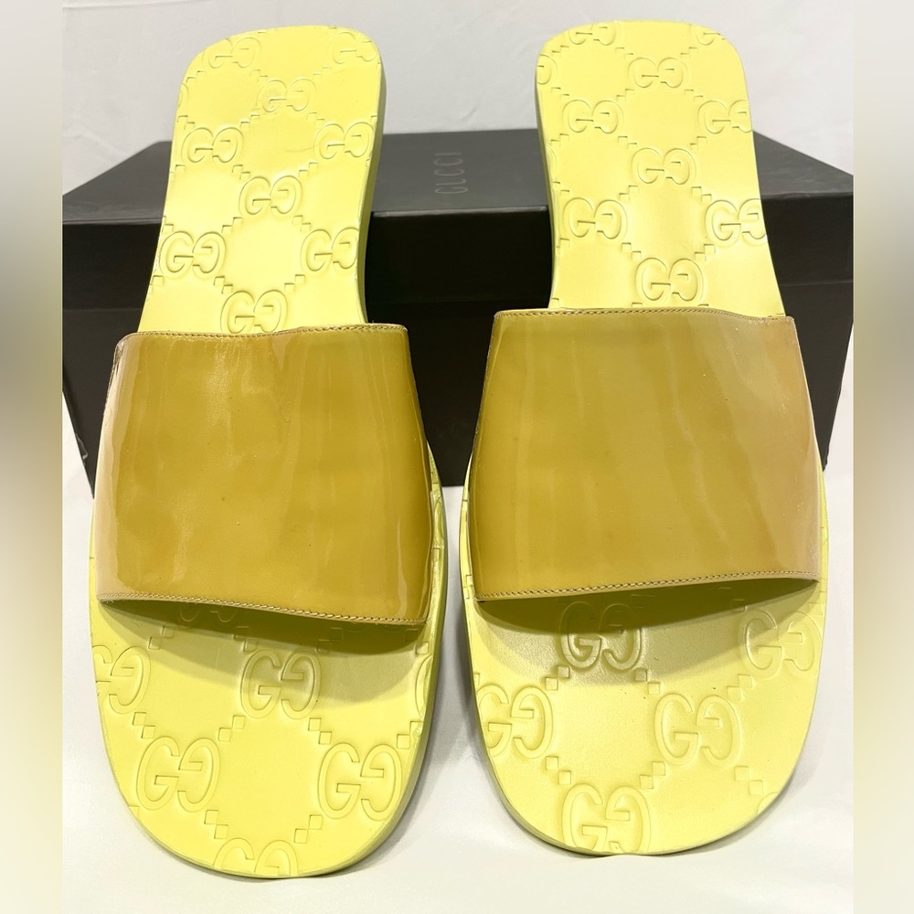 RARE GUCCI Vintage NWT Lime Green Neon Monogram Sandalo Pelle Sandal Slide 9.5 B